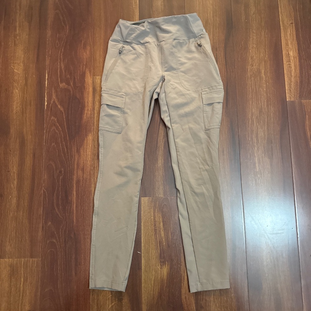 AVALANCHE Outdoor Jogger Pants Size Small